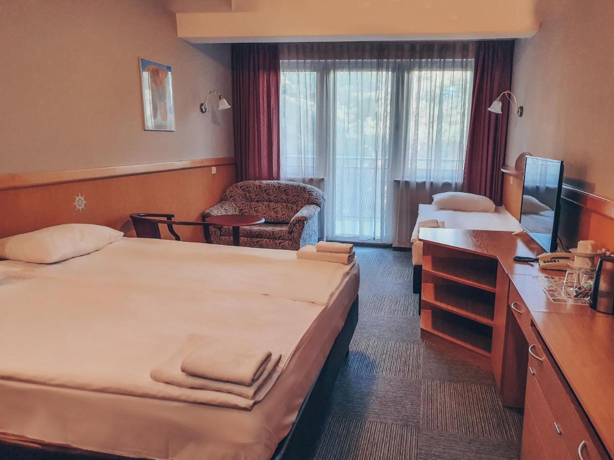 Hotel Melodia Jurata Exteriér fotografie